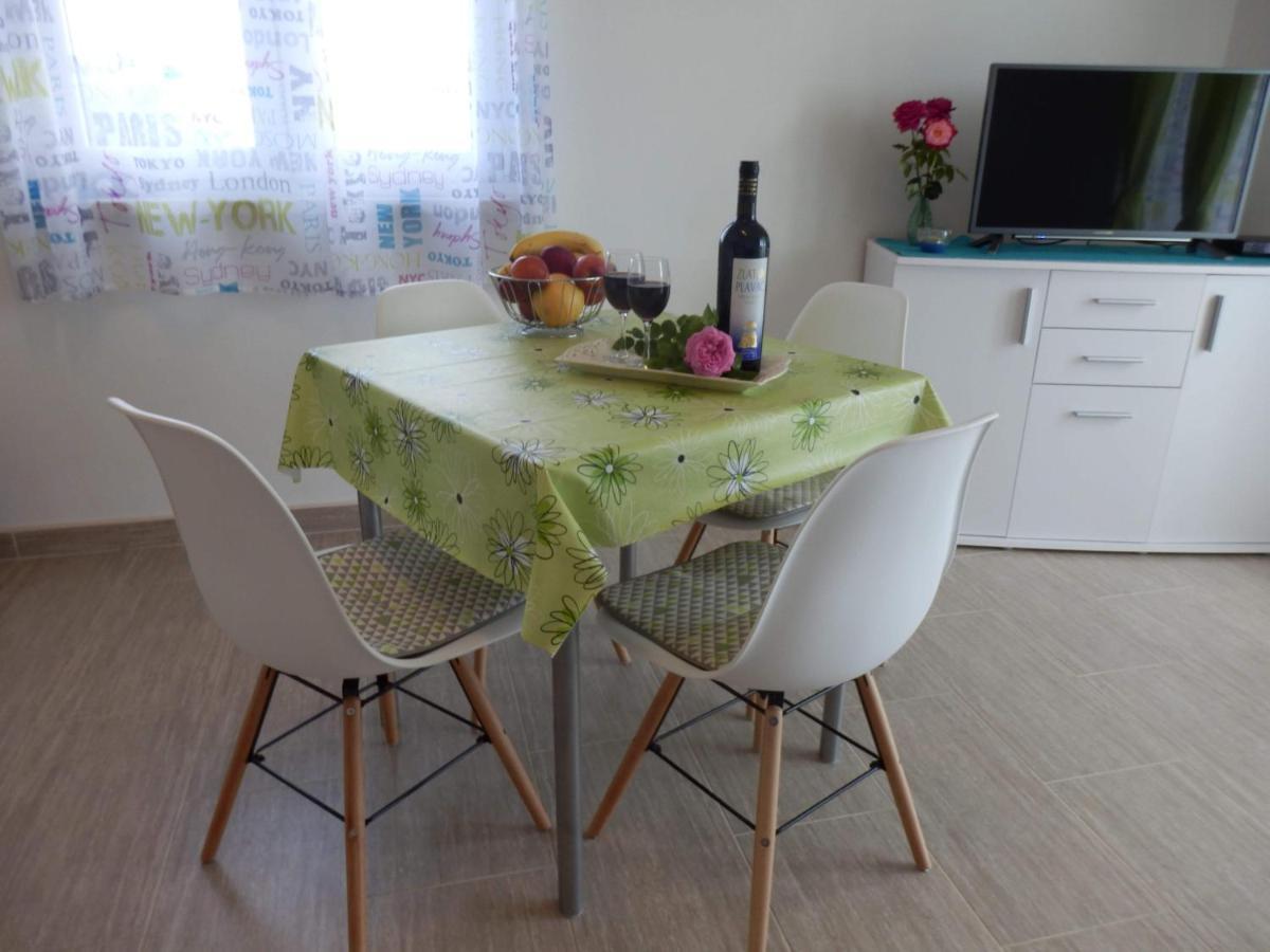 Apartman Laura Tribunj  Ngoại thất bức ảnh