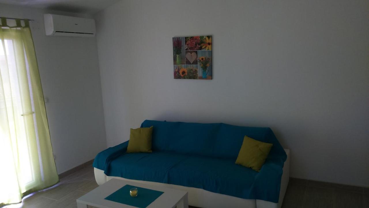 Apartman Laura Tribunj  Ngoại thất bức ảnh