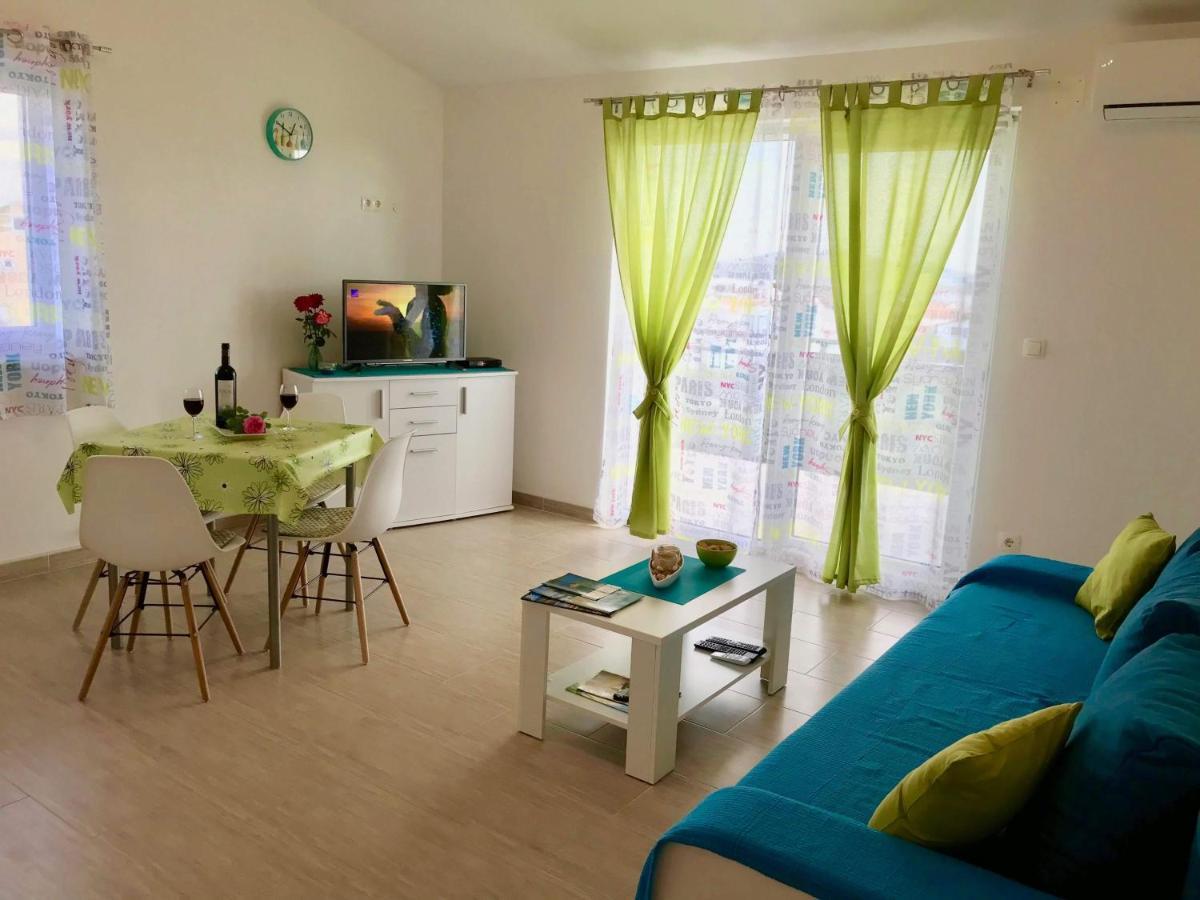 Apartman Laura Tribunj  Ngoại thất bức ảnh